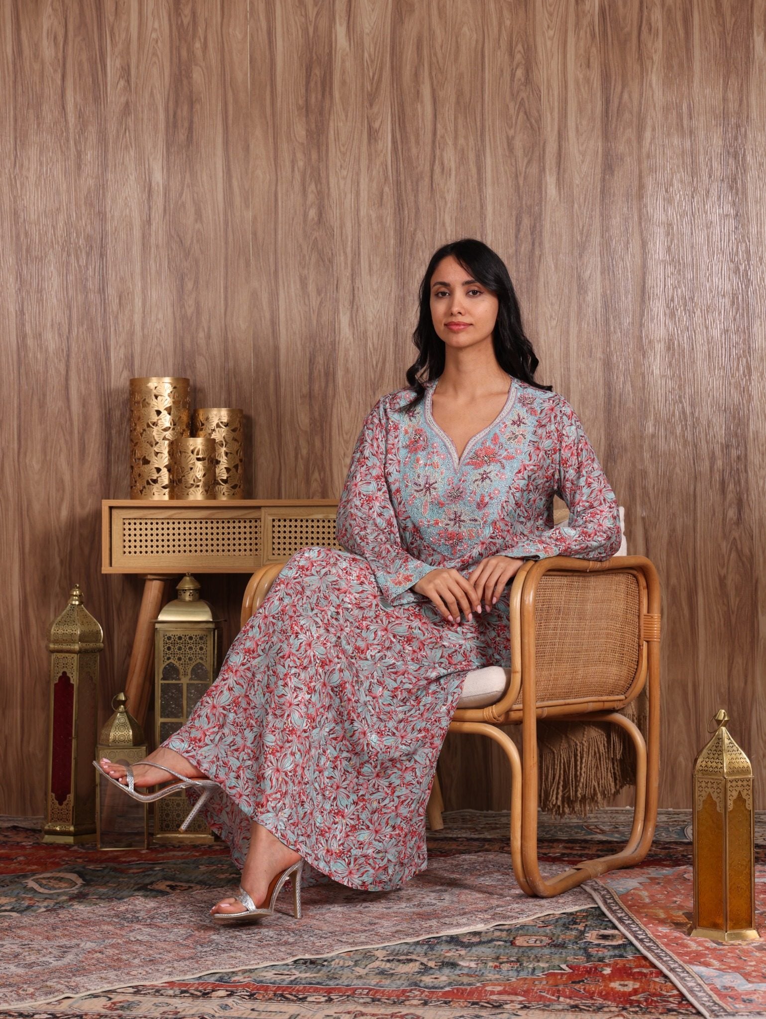The Leading Wholesale Platform for Abayas & Modest Wear