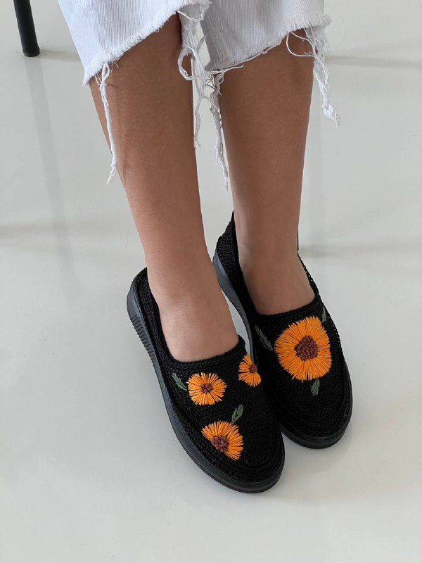 BLACK SUNFLOWER