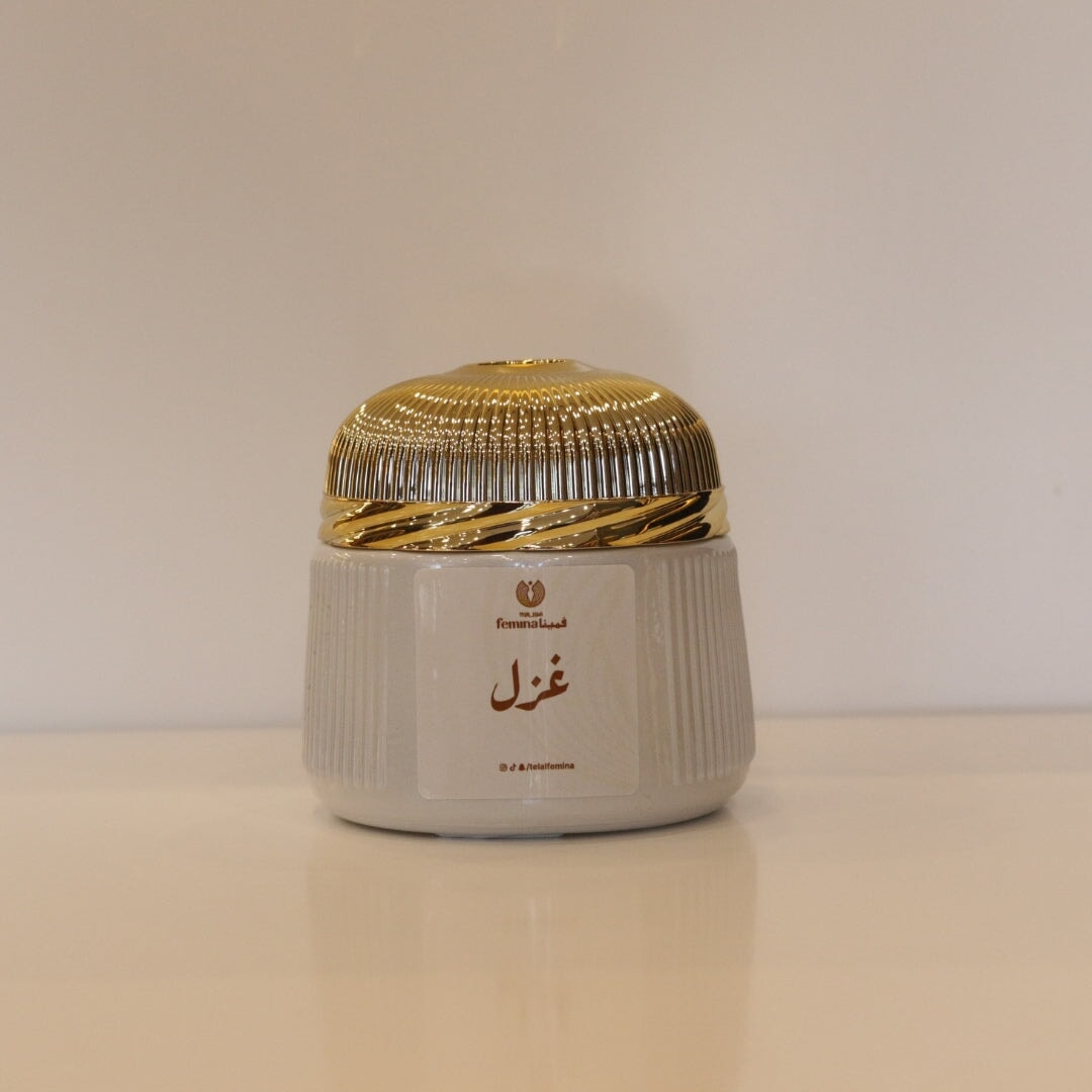 Azal Telal Femina