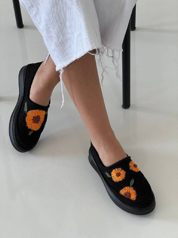 BLACK SUNFLOWER