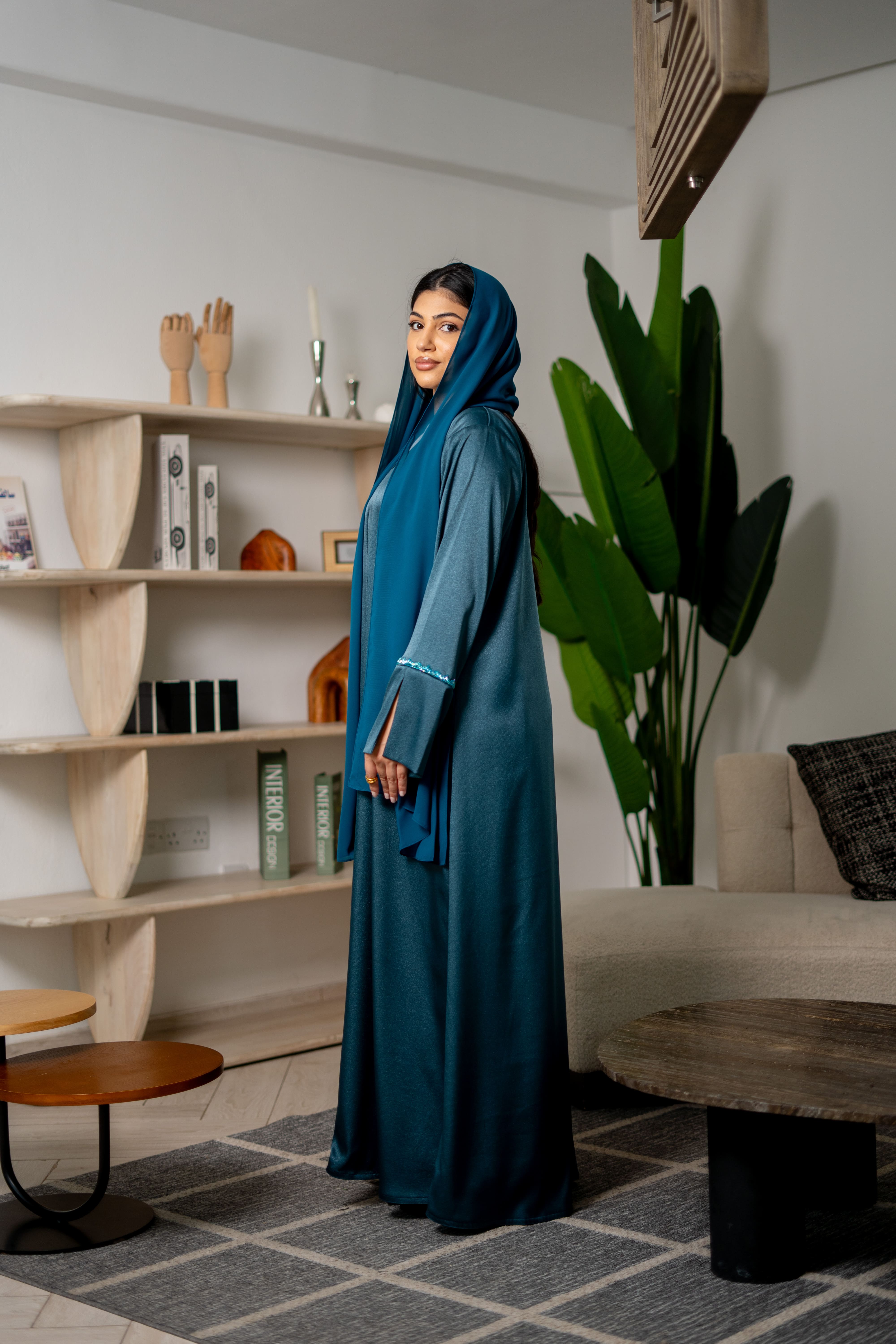 عباية الواحة الزرقاء