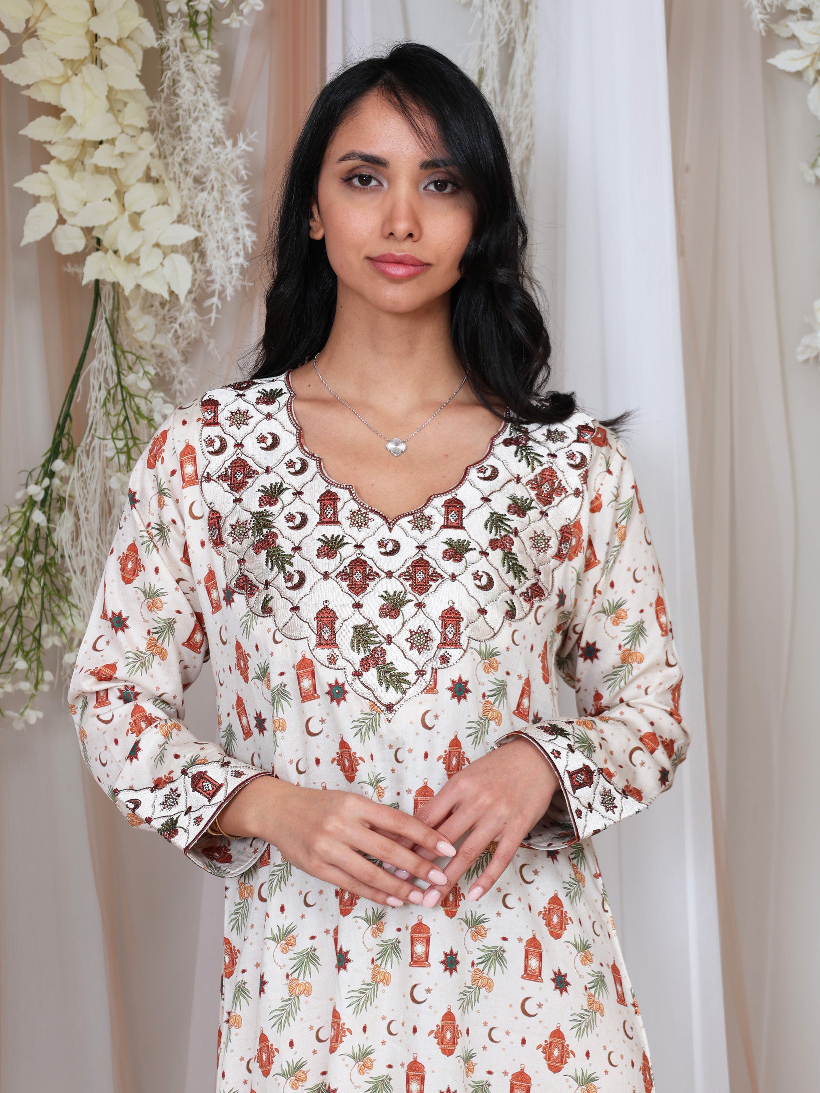 Lantern Glow Ivory
